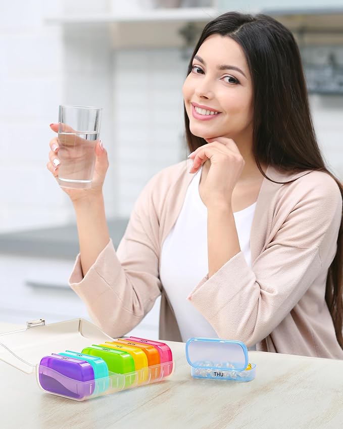 ZIKEE Weekly Pill Organizer with Large Individual Containers, BPA-Free | Portable Pill Box 7 Day for Pocket, Purse, Weekly Pill Case, Pill Container for Medication, Vitamin, Fish Oil, Supplement