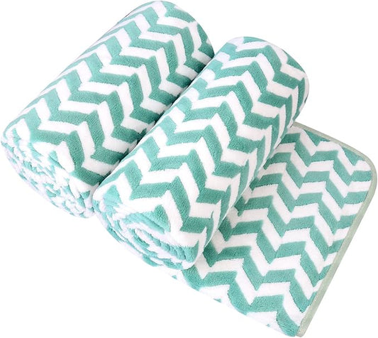 JML Microfiber Bath Towels, 2 Pack 30" x 60", Oversized Large Bath Towel, Soft, Super Absorbent, Fast Drying, Multipurpose for Sauna, Shower, Gym, Pool, Hair Wrap, Sport, Fitness, Yoga, Chevron Green