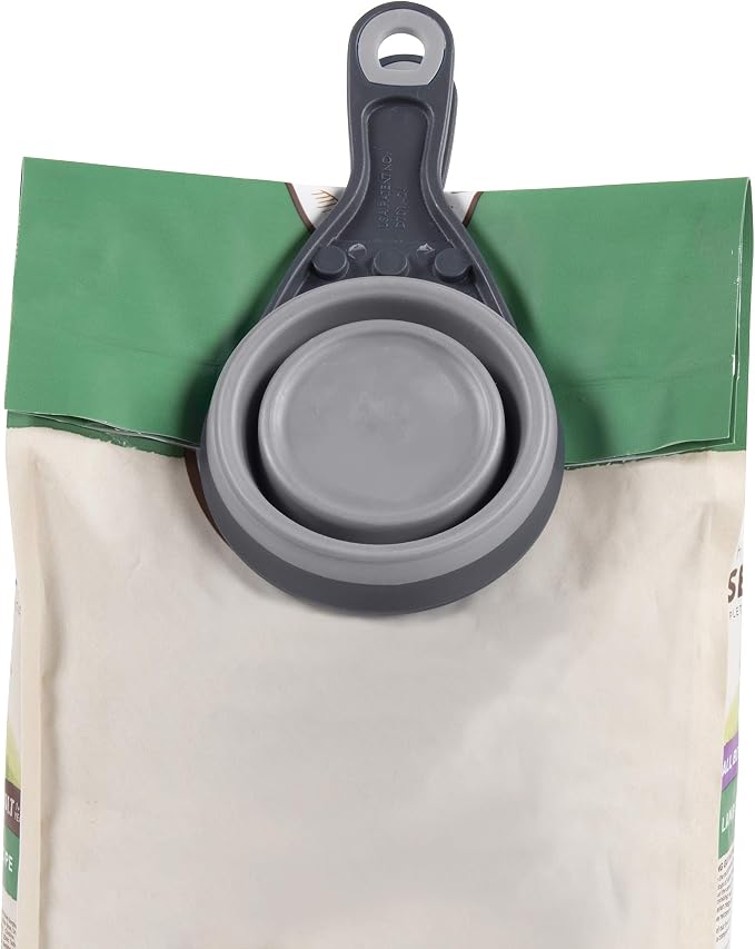 Dexas Popware for Pets Collapsible Klip Scoop, 3-in-1 Pet Food Scoop, Measuring Cup and Bag Clip, 1 Cup Capacity, Light Gray