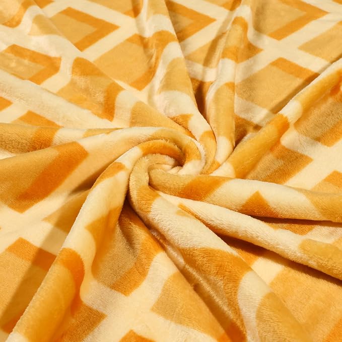 Bnuitland 80 Inches Waffle Funny Blanket, 300 GSM Double Sided Novelty Giant Realistic Food Blanket for Adults and Kids, Super Soft Flannel Throw