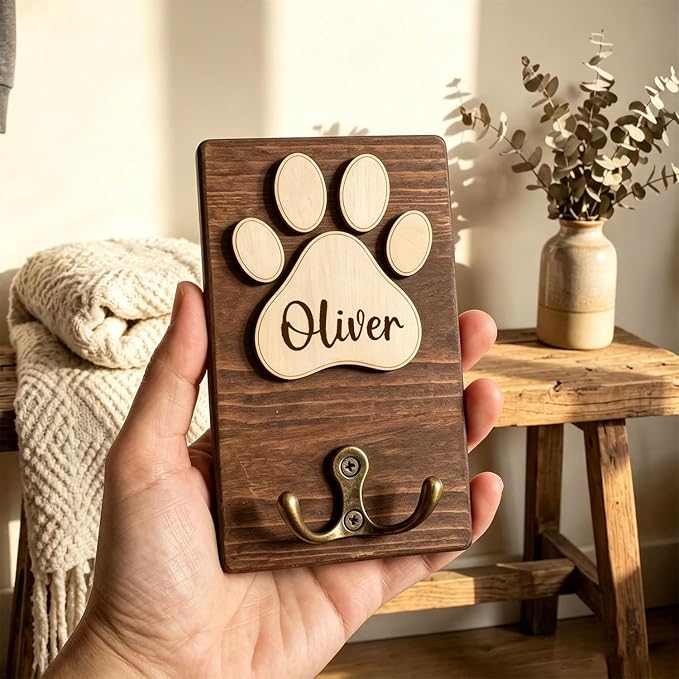 Personalised Wooden Dog Lead Hanger Handmade Wood Hook Gift For Pet Lovers | Wooden Dog Leash Holder Size 14x9cm, Functional Dog Lead Hook with Unique Wooden Paw Hook for Pet Leashes Custom