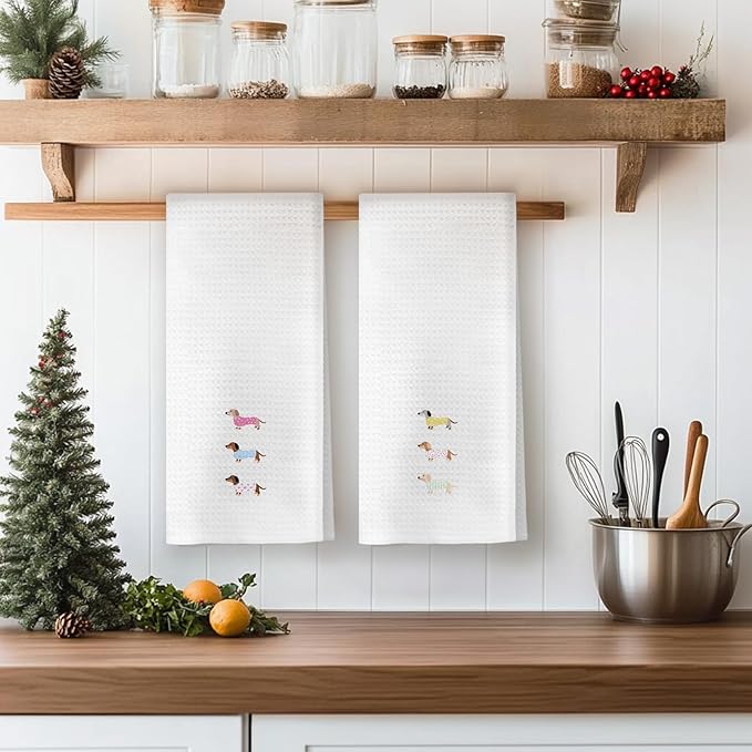 Dachshund Kitchen Towels, Gifts for Dachshund Lovers Dish Tea Towels for Kitchen Decor, Weiner Dog Gifts for Women Men Decorative Hand Towels for Bathroom, 16x24 Inch Set of 2