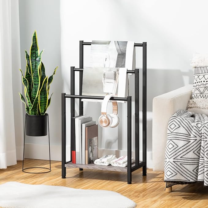 HOOBRO Free Standing Towel Rack, 3 Tier Blanket Rack, Blanket Holder for Bathroom, 16.9" L x 11" W x 31.9" H, Industrial Metal Drying and Display Rack with Shelf, Greige and Black BG03LB01