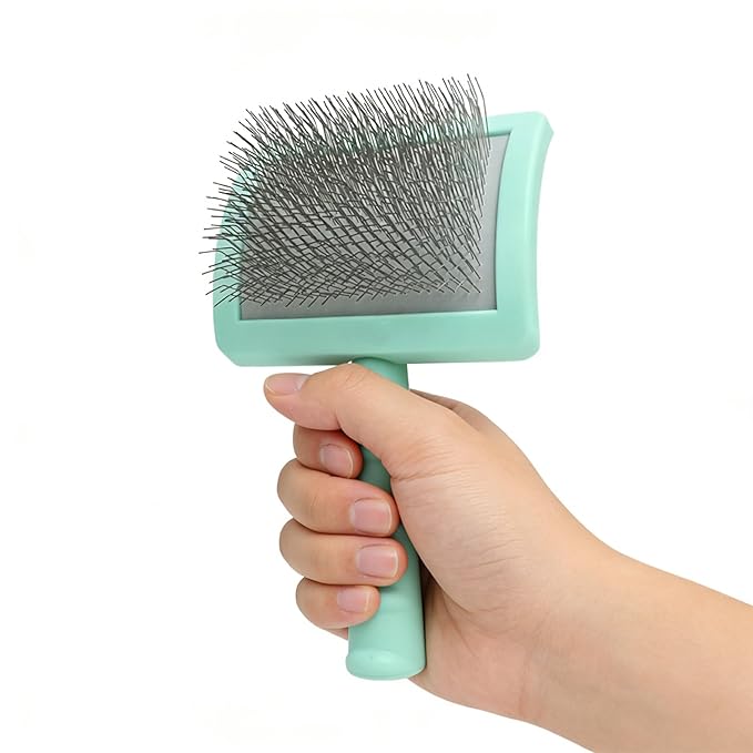 Professional Dog Slicker Brush for Poodles, Goldendoodles & Long-Haired Dogs – 25mm Extra Long Pins, Gentle Dematting & Detangling Tool for Thick Curly Coats, Non-Slip Ergonomic Handle (green, L)