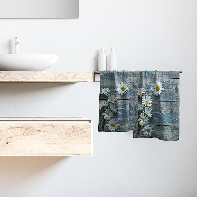 Giwawa Rustic Daisy Wood Grain Hand Towel,15x30 Set of 2,Country Retro Flower on Light Blue Wooden Board Hair Face Towel Farmhouse Wildflower Floral Cabin Planks Towel for Bathroom Girl Woman Guest