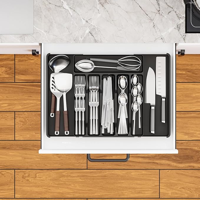 Black Expandable Silverware Drawer Organizer - Adjust From 11'' to 22'' - Knife,Cutlery,Spoons and Forks Organizer,Large 8 Grid Flatware,Silverware Tray,Utensil Organizer for Kitchen Drawers