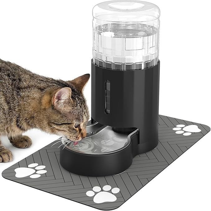 JUNSPOW Cat Water Dispenser with Placemat and Stainless Steel Bowl, Automatic Gravity Water Dispenser for Cats or Small Medium Size Dogs, Large Capacity, Easy to Clean and Safe for Pets (4L Black)