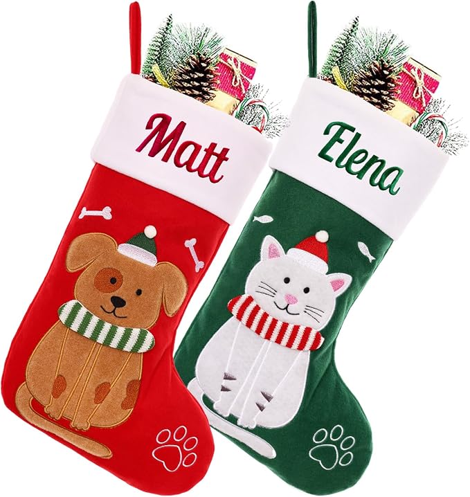 Personalized Christmas Stockings for Dogs Cats, Custom Pet Christmas Stockings with Embroidered Name, Red Green Dogs Cat Xmas Stockings for Holiday Decoration (4 Pcs)