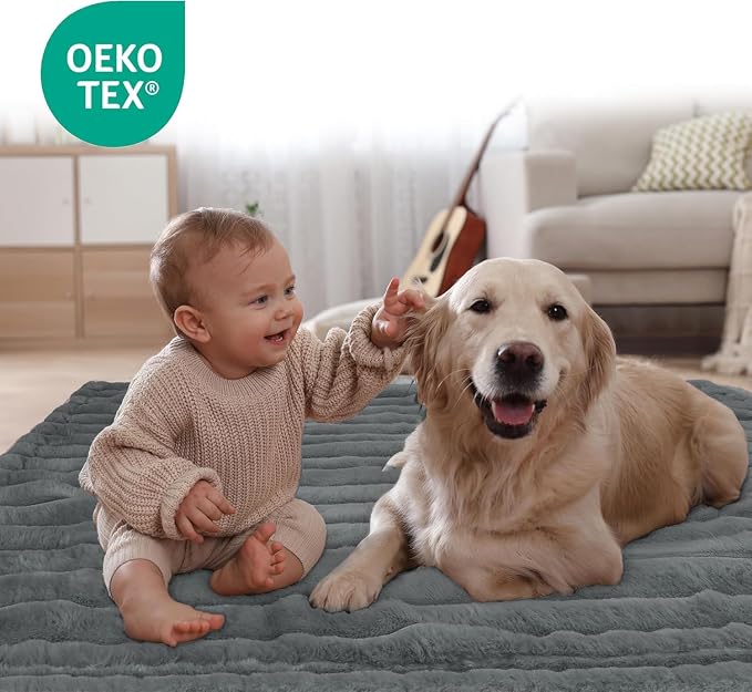 Waterproof Pet Blanket for Large Dogs & Cats - Reversible Calming Plush, Washable Furniture Cover for Couch, Bed, Car Seat, Blocks Leaks, Stains & Pet Fur (Grey, 30"x40")