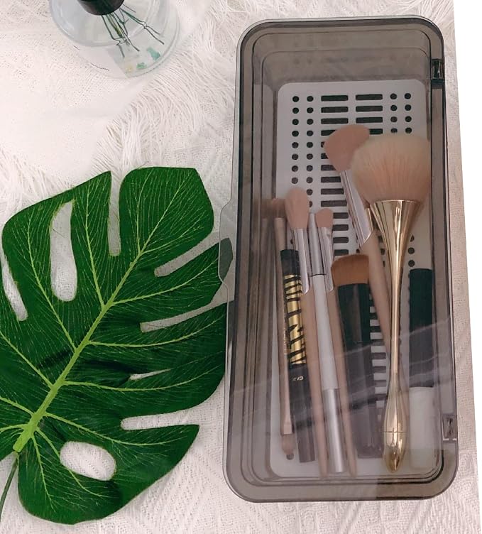 Flatware Tray Kitchen Drawer Organizer With Lid And Drainer - Plastic Kitchen Cutlery Tray and Utensil Storage Container with Cover - Dinnerware Holder for Spoons Forks Knives 10.0x4.3x2.8