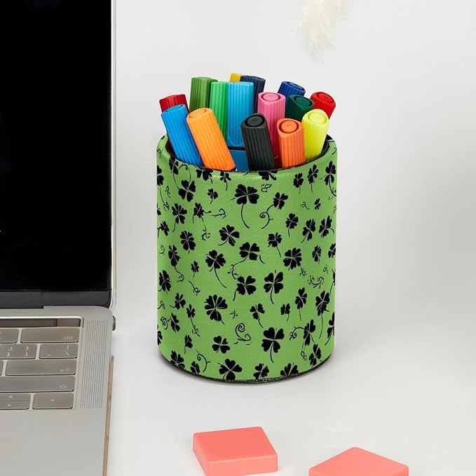 Faux Leather Pen Holder for Desk, Pencil Organizer Clover Pen Cup Desk Decor Makeup Brush Holder Storage for Office Home