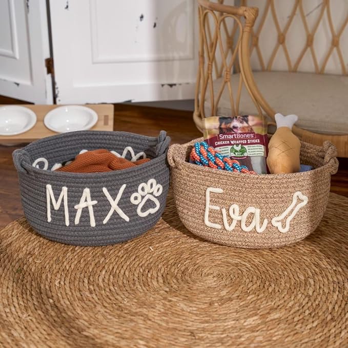 Personalized Dog Toy Basket,Rope Cotton Gift Basket with Pet's Name,Custom Storage Box Chest Organizer for For Dog,Cat,Toys,Coats,Clothing,Blankets,Pet Gift (35 * 19 * 13cm)