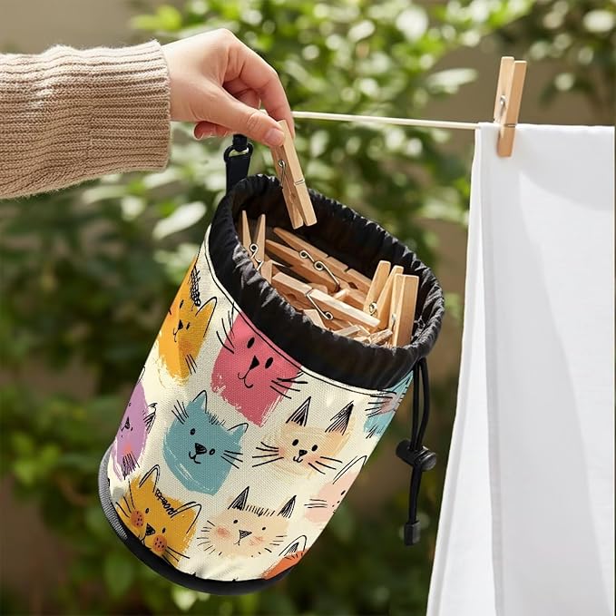 Cat Clothespin Bag for Clothesline Outdoor, Clothes Pin Bag with Drawstring Closure, Large Opening, Large-Capacity Clothespin Storage Organizer with Hooks