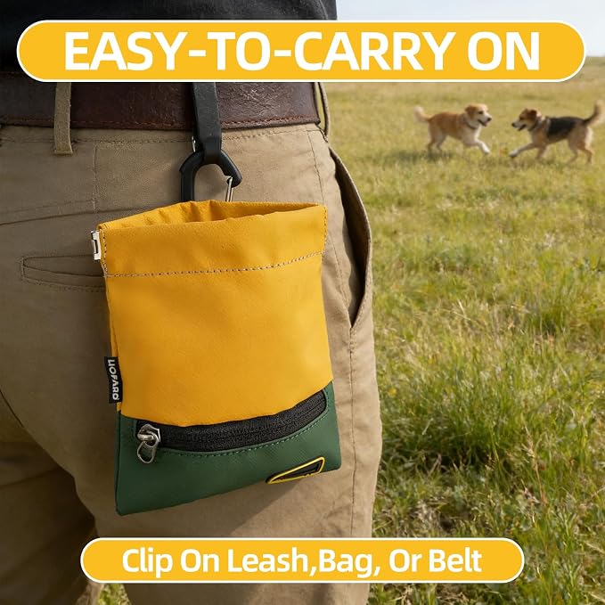 LIOPARD Portable Dog Treat Pouch, Hands-Free Pet Training Snack Bag with Carabiner, Auto-Closing Nylon Fabric Dog Walking Bag for Outdoor Use & Puppy Travel (Yellow)