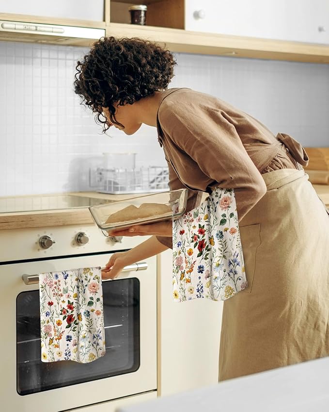 Miss Adola Flour Sack Kitchen Towels - Set of 2 Spring Dish Towels with Hanging Loop 18x26 Inch Absorbent Reusable Cotton Cloths for Cleaning Cute Design Home Decorative Housewarming, Vintage Flower