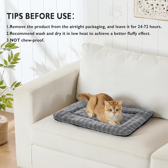 Pet Bed Mat Crate Pad for Cats Small Dogs, Grey, 24"x 18" | Washable Soft Pet Sleeping Mat, Puppy Cat Kitten Cushion with 3D Bubble Pattern