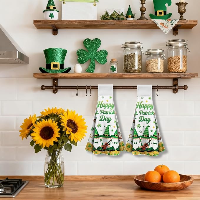 CUTHOLLOW St. Patrick's Gnomes Hanging Kitchen Towels with Loop, Set of 2 - Soft & Super Absorbent Microfiber Decorative Hanging Dish & Hand Towel, Tea, Coffee Towel for Kitchen Bathroom Oven Handle