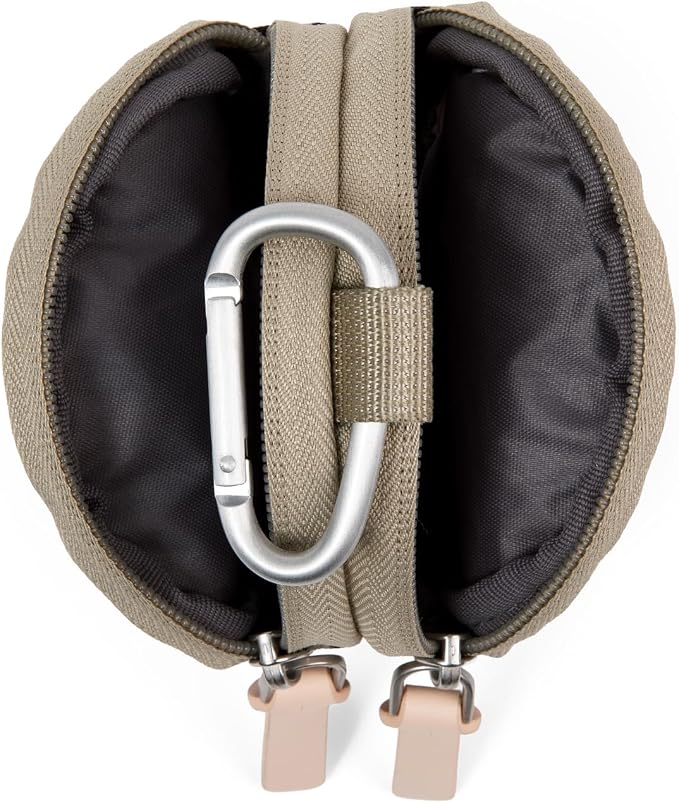 Cleverpup Snackpack Double Insulated Dog Treat Pouch – 1.5 Cup, 2 Pockets – Leopard