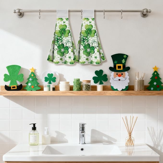 CUTHOLLOW Clover Print Hanging Kitchen Towels with Loop, Set of 2 - Soft & Super Absorbent Microfiber Decorative Dish & Hand Towel, Tea, Coffee Towel for Kitchen Bathroom Oven Handle