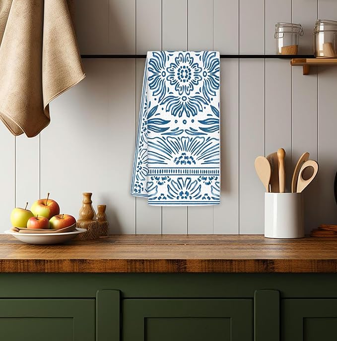 Vintage Boho Blue Floral Kitchen Towels Decorative, Art Deco Botanical Dish Towels, Blue and White Cottagecore Hand Towels Drying Cloth for Kitchen Bathroom Decor, 16x24 Inch