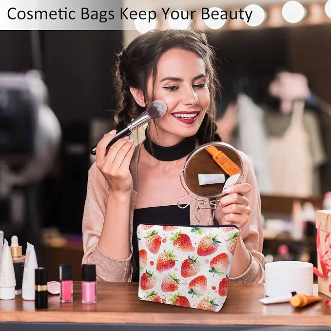 Strawberry Cosmetic Travel Bag For Toiletries, Summer Fruits Strawberry Red Makeup Bag Toiletry Bags For Women, Flax Cosmetic Bags Make Up Bag Purse Toiletries Bag Birthday Gift