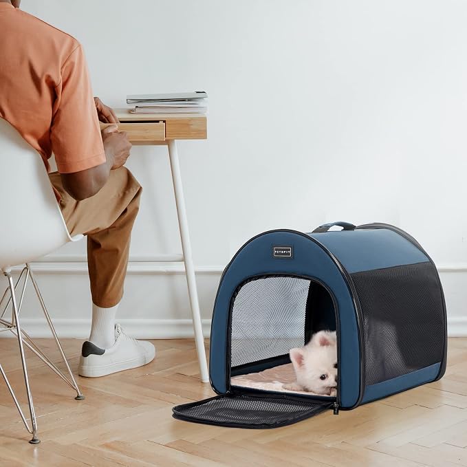 PETSFIT Portable Dog Crate, Travel Dog Crate - 19 Inch Lightweight, Roomy, Easy to Set Up, Sturdy Collapsible Dog Kennel with Thick Mat, Navy Blue