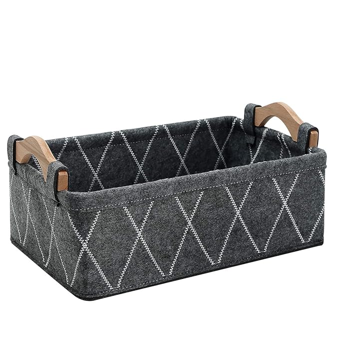 Small Baskets Fabric Bin Felt Empty Gift Basket Nursery Organizer for Makeup Cosmetics Underwear Socks Bra Collapsible Basket Home Decor