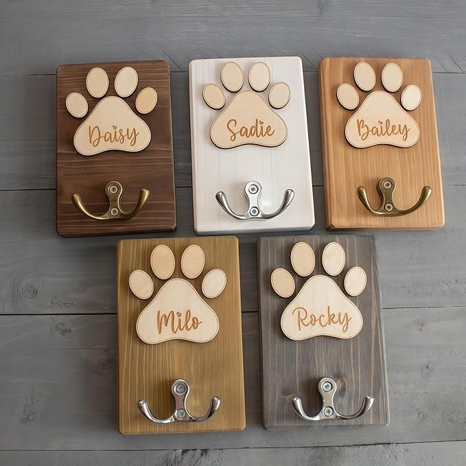 Personalized Wooden Pet Leash Hook, Custom Engraved Dog Name Hook Rack Pet Collar Wall Mount Organizer Gift for Dog Lovers