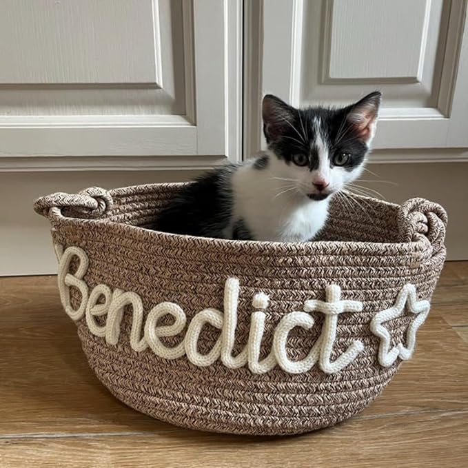 Personalized Dog Toy Basket,Rope Cotton Gift Basket with Pet's Name,Custom Storage Box Chest Organizer for For Dog,Cat,Toys,Coats,Clothing,Blankets,Pet Gift (35 * 19 * 13cm)