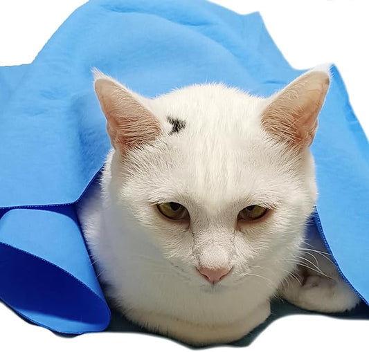Quick-Dry Dog Towels Cat Towels - Dries Cats Dogs Fast - Easy to Wring Out & Reuse Shammy Bath Towels 1PCS Blue Suitable for Pets Dogs Cats (S 17 * 13inch Small cat)