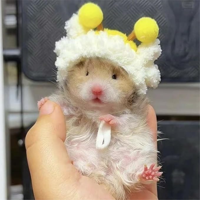 7 Pcs Hamster Hats Mini Party Hats for Small Animals, Cute Hand Knitted Tiny Hats for Snakes Lizards Bearded Dragon Guinea Pig Bunny Reptile Hamster Pets Clothes Holiday Party Costume Accessories