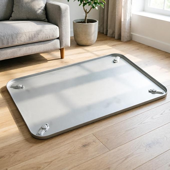 Pee Pad Holder - Silicone Tray, Spillproof Non Slip Pet Training Accessory
