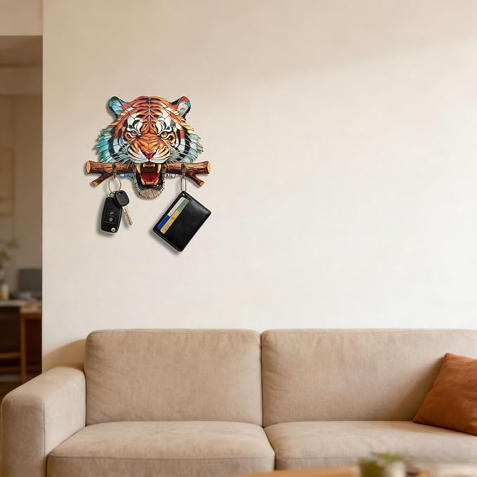 Goodangie00 13.8" Wooden Wall Art Decor with 4 Rustic Hooks, Creative Tiger Design Key Holder Wall Mount for Entryway, Bathroom, Kitchen, Bedroom, Clothes, Collars, Leashes, Home Decor