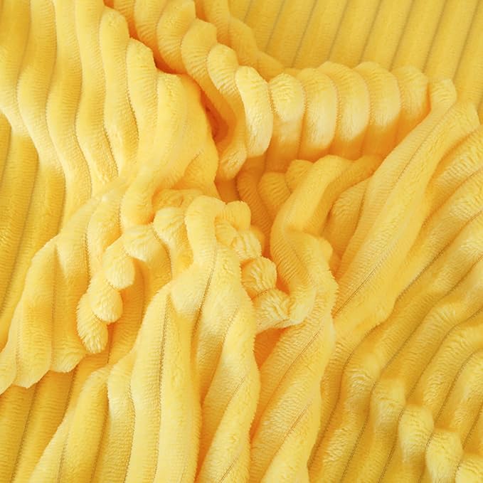 Yellow Dog Blanket, Emotional Support Blanket Yellows for Dogs, 1.5cm (0.6in) Wide Wavy Design, Soft Polyester Pet Throw for Couch Bed Crate Travel, Multiple Sizes (Blue, 100 * 150cm/39.37 * 59.05in)