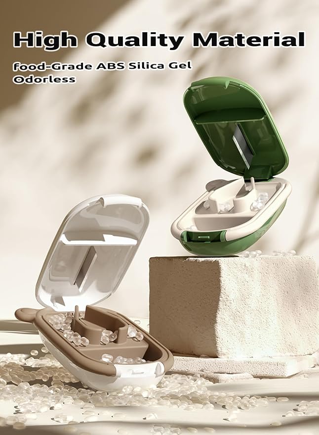 MURRI&MURRDI Small Pill Splitter, Portable Medicine Cutter for Pocket or Purse - Vitamins, Tablets, Medications (Green)