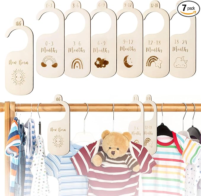 Baby Closet Dividers, 7-Piece Double-Sided Set, Newborn to 24 Months | Double-sided size labels organize outfits by stage, helping parents find newborn through 24-month clothing at a glance.