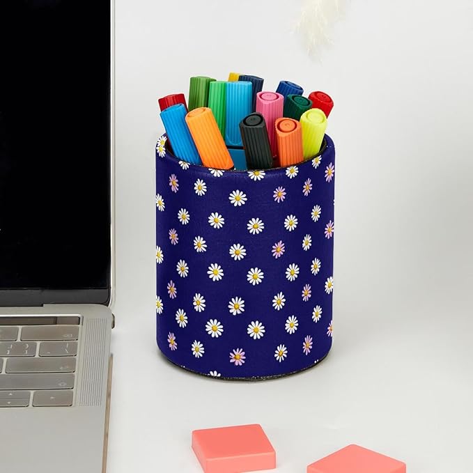 Faux Leather Pen Holder for Desk, Pencil Organizer Daisy Pen Cup Desk Decor Makeup Brush Holder Storage for Office Home