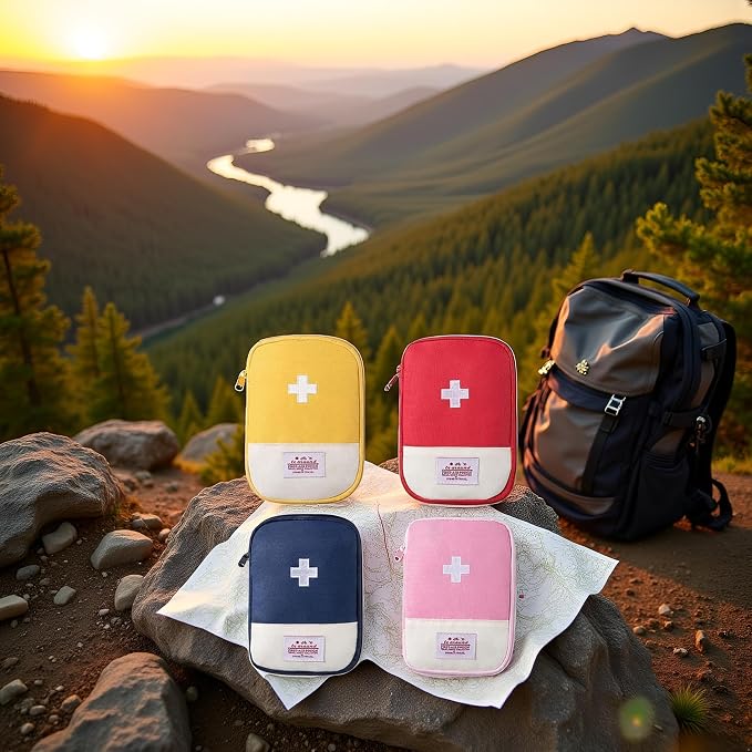 4Pcs Small Empty Travel Mini First Aid Pouch, Portable Outdoor First Aid Medical Rescue Bag Multi-Function Emergency Medicine Storage Organizer Bag Health and Household Supplies, First Aid Kits