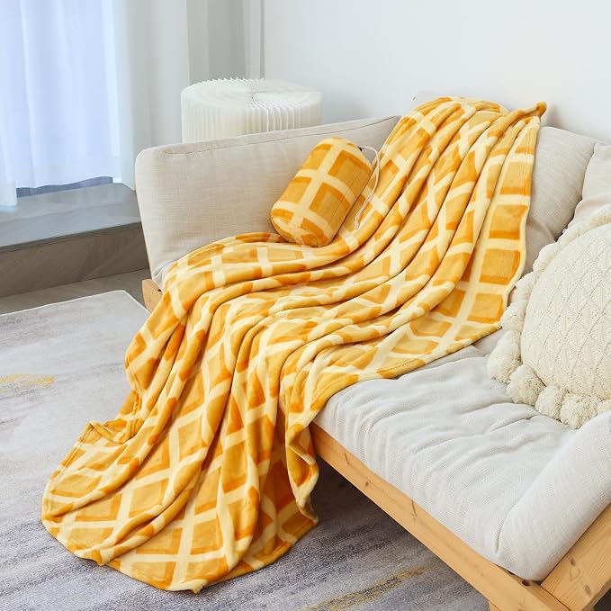 Bnuitland 90 Inches Waffle Funny Blanket, 300 GSM Double Sided Giant Funny Novelty Realistic Food Blanket with Pouch for Adults and Kids, Super Soft Flannel Throw
