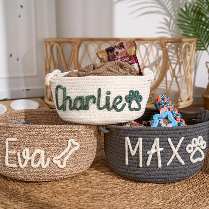 Personalized Dog Toy Basket,Rope Cotton Gift Basket with Pet's Name,Custom Storage Box Chest Organizer for For Dog,Cat,Toys,Coats,Clothing,Blankets,Pet Gift (35 * 19 * 13cm)