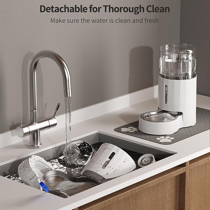 JUNSPOW Cat Water Dispenser with Placemat and Stainless Steel Bowl, Automatic Gravity Water Dispenser for Cats or Small Medium Size Dogs, Large Capacity, Easy to Clean and Safe for Pets (4L White)