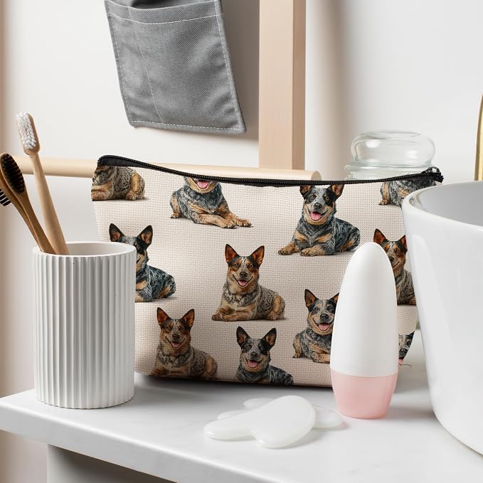 Australian Cattle Dog Makeup Bag, Australian Cattle Lovers Gifts Cosmetic Bag for Women, Dog Mom Lovers Owner Gifts for Women Christmas, Pet Lover Gift Zipper Travel Makeup Pouch for Purse