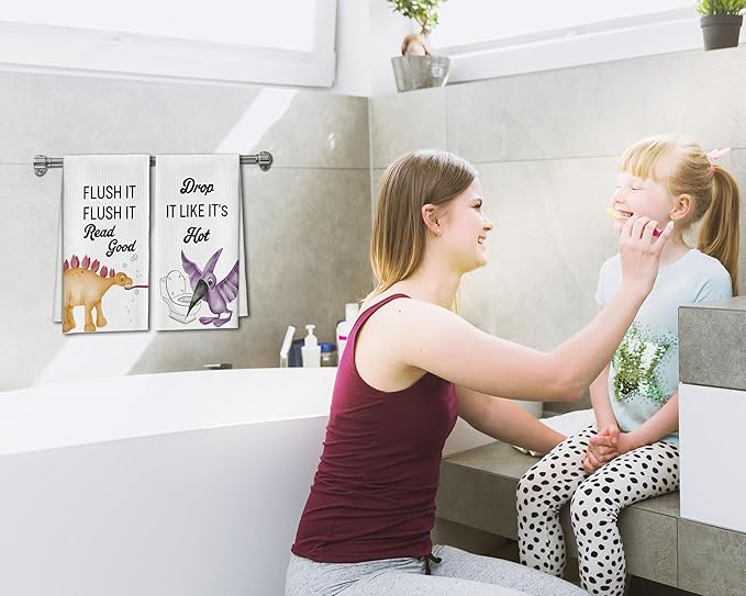 Bath Towels Set of 2, Cute Funny Dinosaurs Dish Towel for Bathroom Spa Kitchen, Decorative Hand Towels, Fast Drying Tea Towel, Housewarming Xmas Gifts for Dinosaurs Lover Women Mom -B31