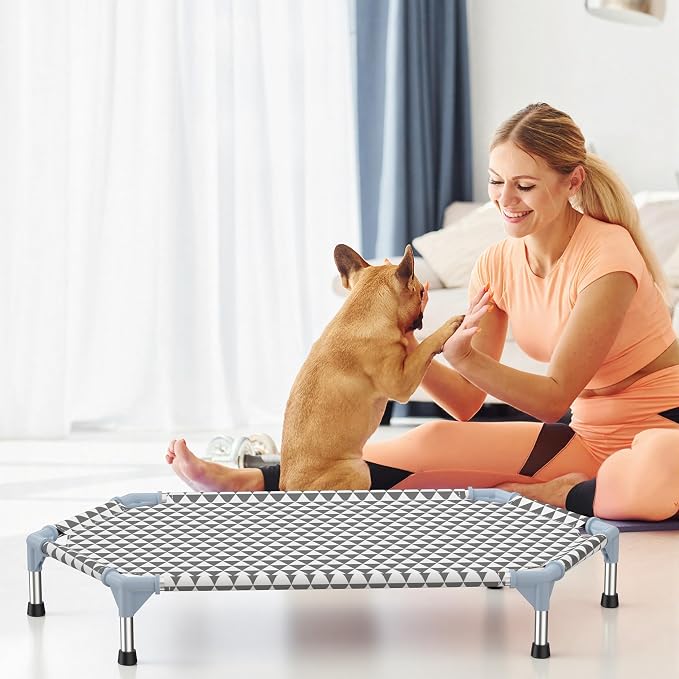 Kuntrust Elevated Outdoor Dog Bed (6 Sided Medium, Triangle)