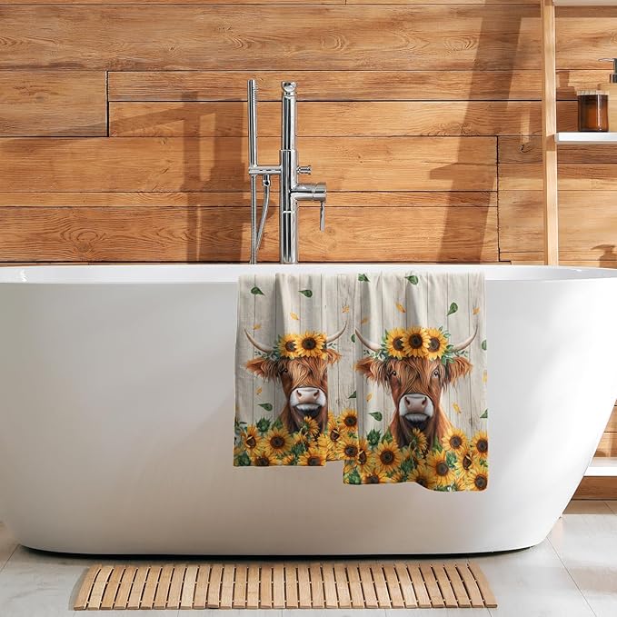 Giwawa Highland Cow Hand Towel Set of 2, Spring Summer Sunflowers Cattle Decorative Towels, Yellow Floral Wood Baord Soft Microfiber Face Towel Washcloth for Bathroom Guest Gym Spa Hotel