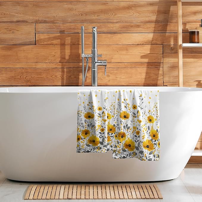 Giwawa Yellow Floral Hand Towels Set of 2 Daisy Flower Fingertip Towel Soft Absorbent Bath Towel Kitchen Dish Towel Home Bathroom Decorations