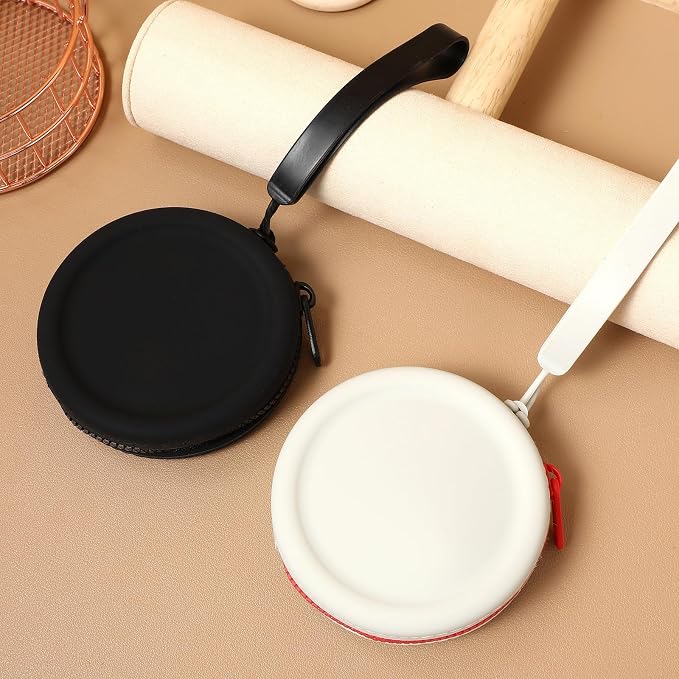 jojofuny 2pcs Silicone Pet Treat Pouch for Dog Training with Reliable Zipper, Portable Round Storage Bag for Small Items and Keys, Stylish Travel Organizer the Go