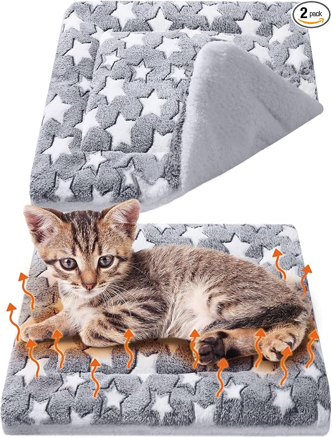 2 Pack Self Warming Cat Mat Self Heating Pad Bed Reversible Machine Washable Reflects Body Heat Warm Thermal Pet Pad Crate Blanket for Feral and Indoor Cat (Star,17'' X 17'')