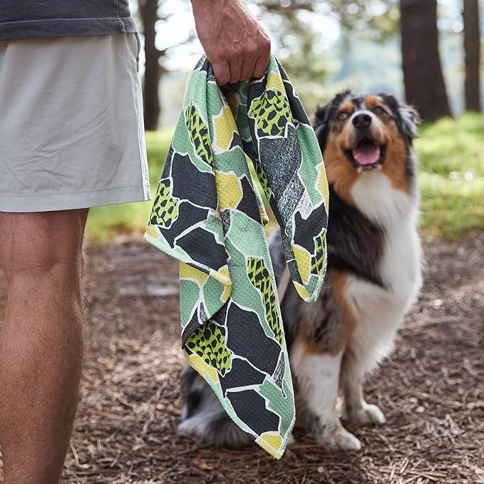Dock & Bay Pet Towel - Super Absorbent & Quick Drying Dog Towels with Bag - 100% Recycled - Undercover Walkies, Large (120x70cm, 47x27)