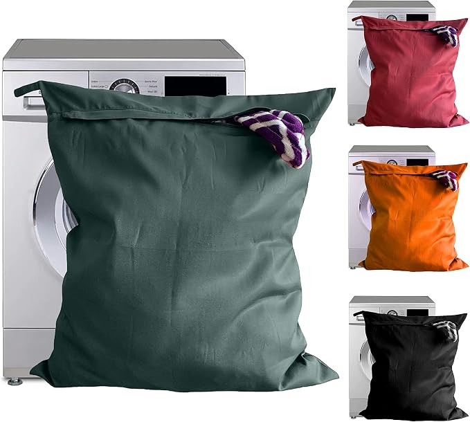 Majestic Ally Horse Dog Pets Laundry Bag - Washing Bag for Blankets, Rug, Boots, Leads, Harness (Hunter Green)